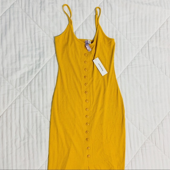 Francesca's Collections Dresses & Skirts - NWT Francescas Yellow Midi Dress